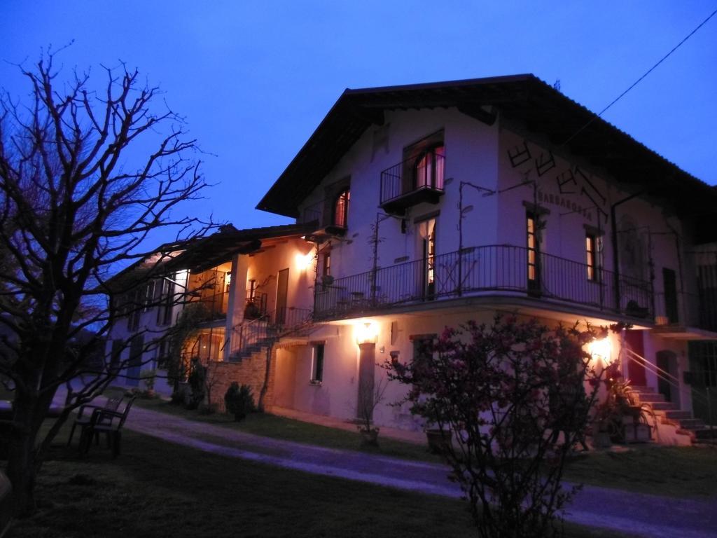 Agriturismo Affittacamere Barbarossa Dogliani Eksteriør bilde