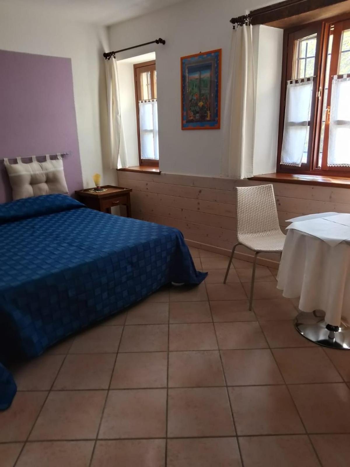 Agriturismo Affittacamere Barbarossa Dogliani Eksteriør bilde