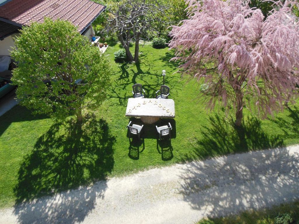Agriturismo Affittacamere Barbarossa Dogliani Eksteriør bilde