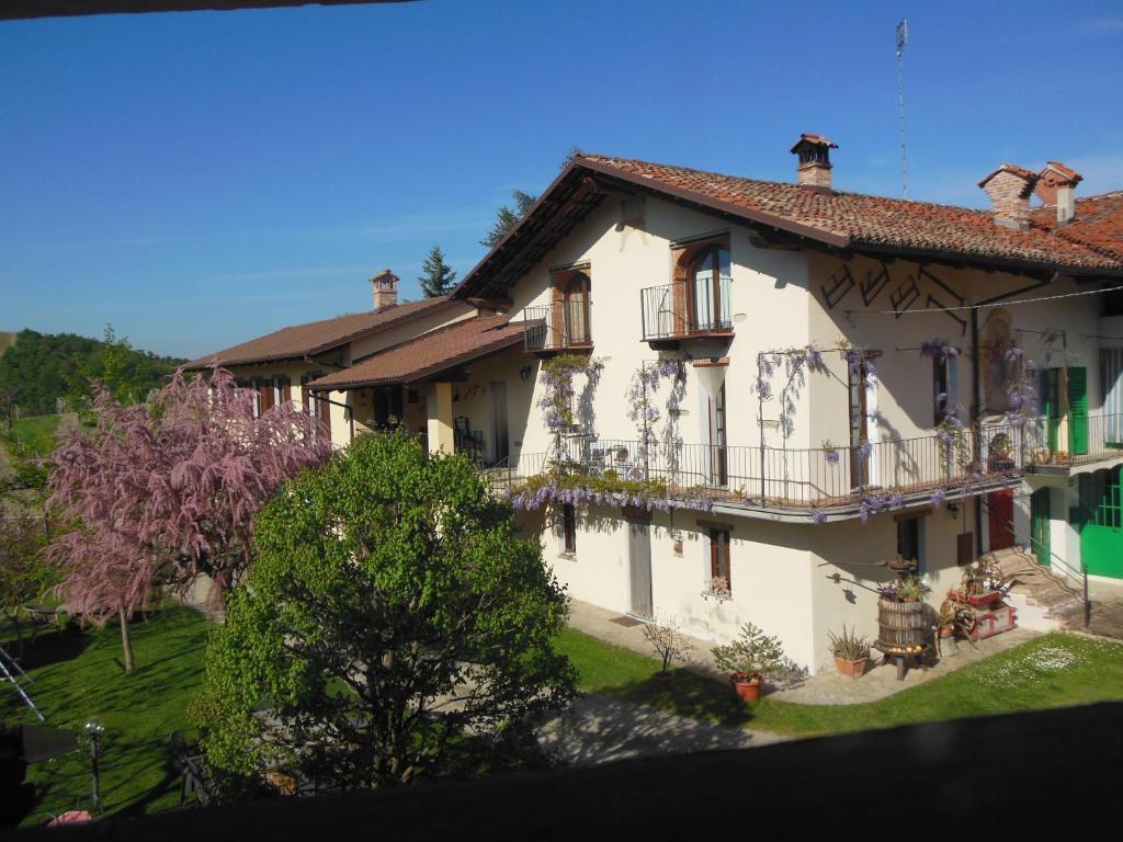 Agriturismo Affittacamere Barbarossa Dogliani Eksteriør bilde
