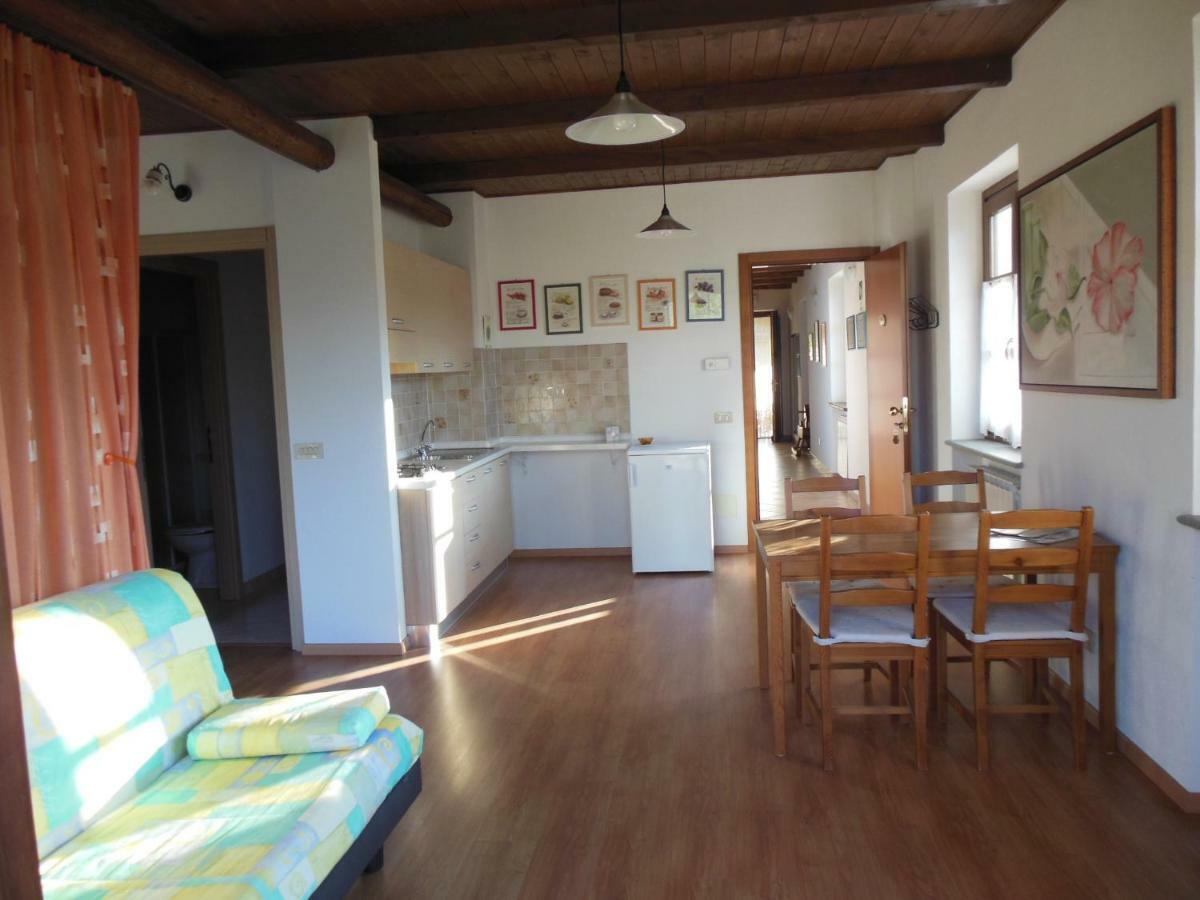 Agriturismo Affittacamere Barbarossa Dogliani Eksteriør bilde